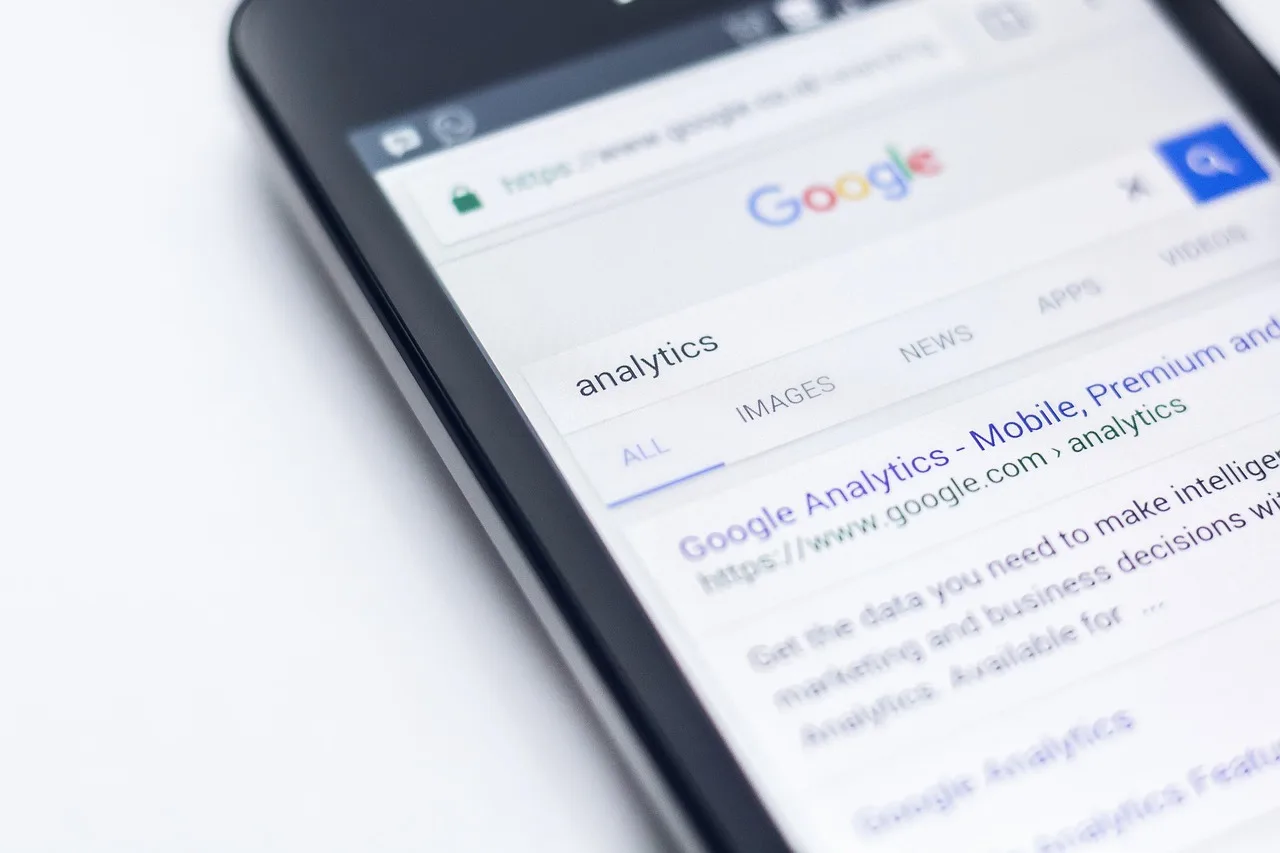 elektronik, mobiltelefon, skærm, smartphone, google, søgemaskine, mobil, internet side, internet, analyser, smartphone, google, google, google, google, google